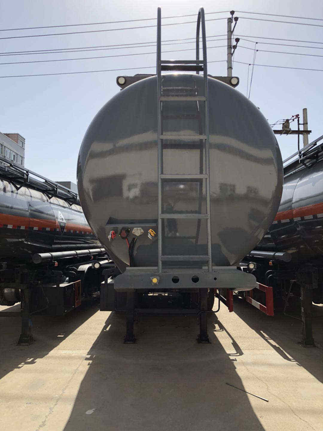 鹽酸槽罐車